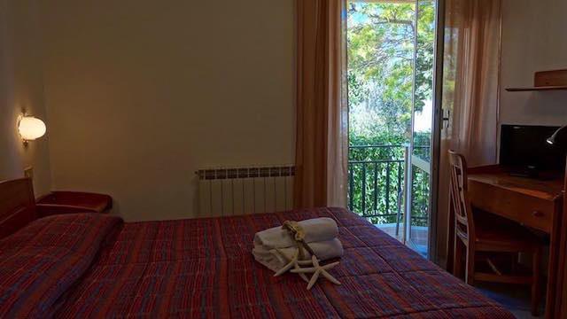 Hotel Rosita Finale Ligure Kültér fotó